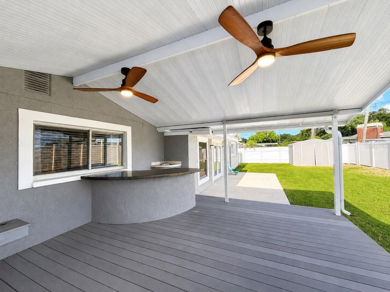 6949 31st Avenue N, Saint Petersburg, FL 33710 Photo