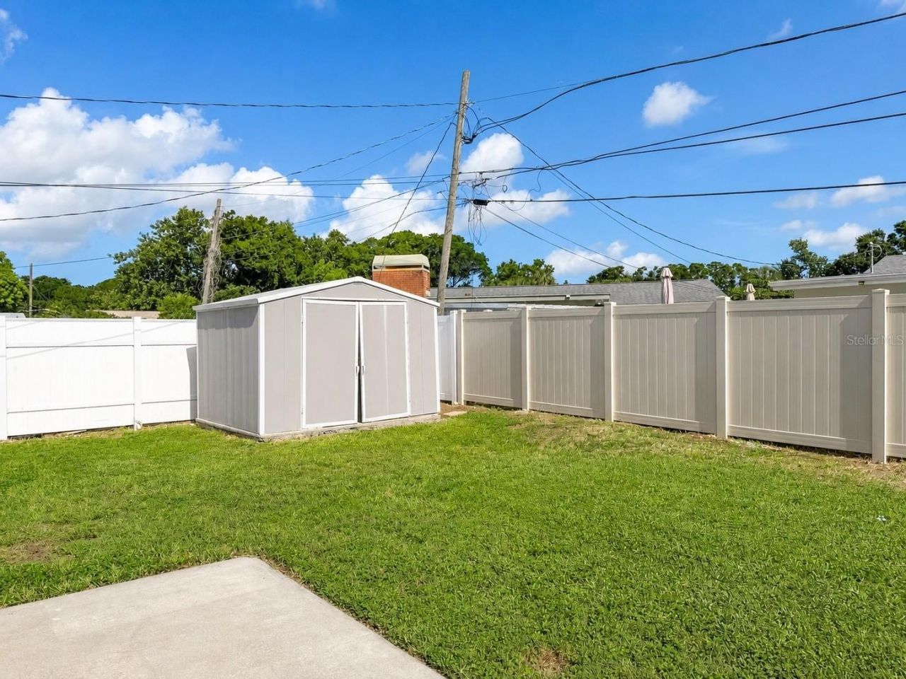 6949 31st Avenue N, Saint Petersburg, FL 33710 Photo