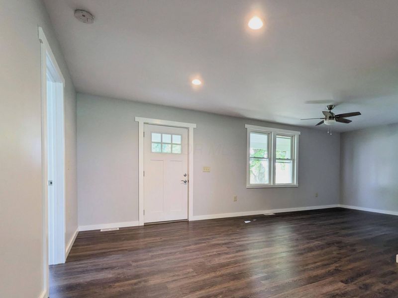 8914 Woodhaven Road, Johnstown, OH 43031 Photo 3