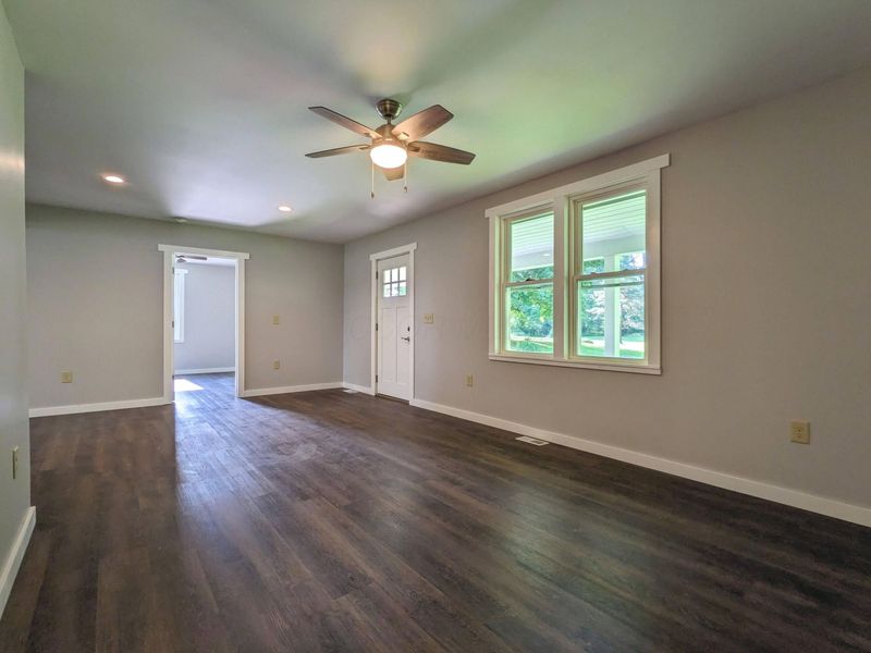 8914 Woodhaven Road, Johnstown, OH 43031 Photo 4