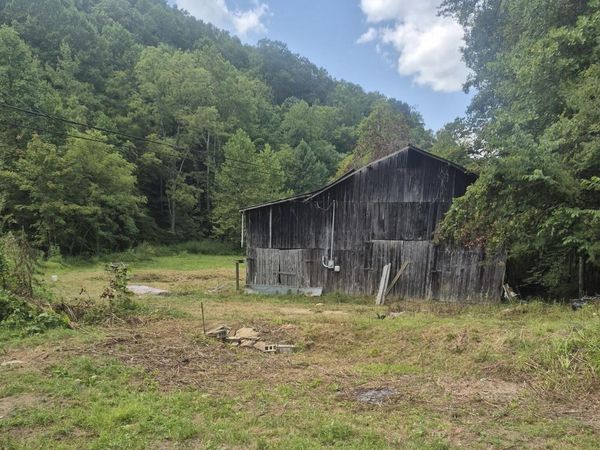 4151 Crane Creek Road, Manchester, KY 40962