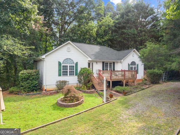 6140 Henry Smith Road, Murrayville, GA 30564