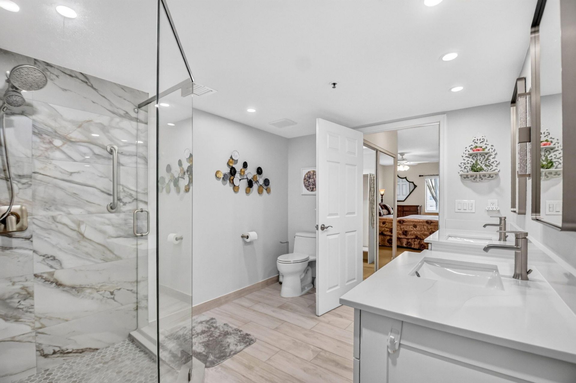 12511 Imperial Isle Drive, Unit 205, Boynton Beach, FL 33437 Photo