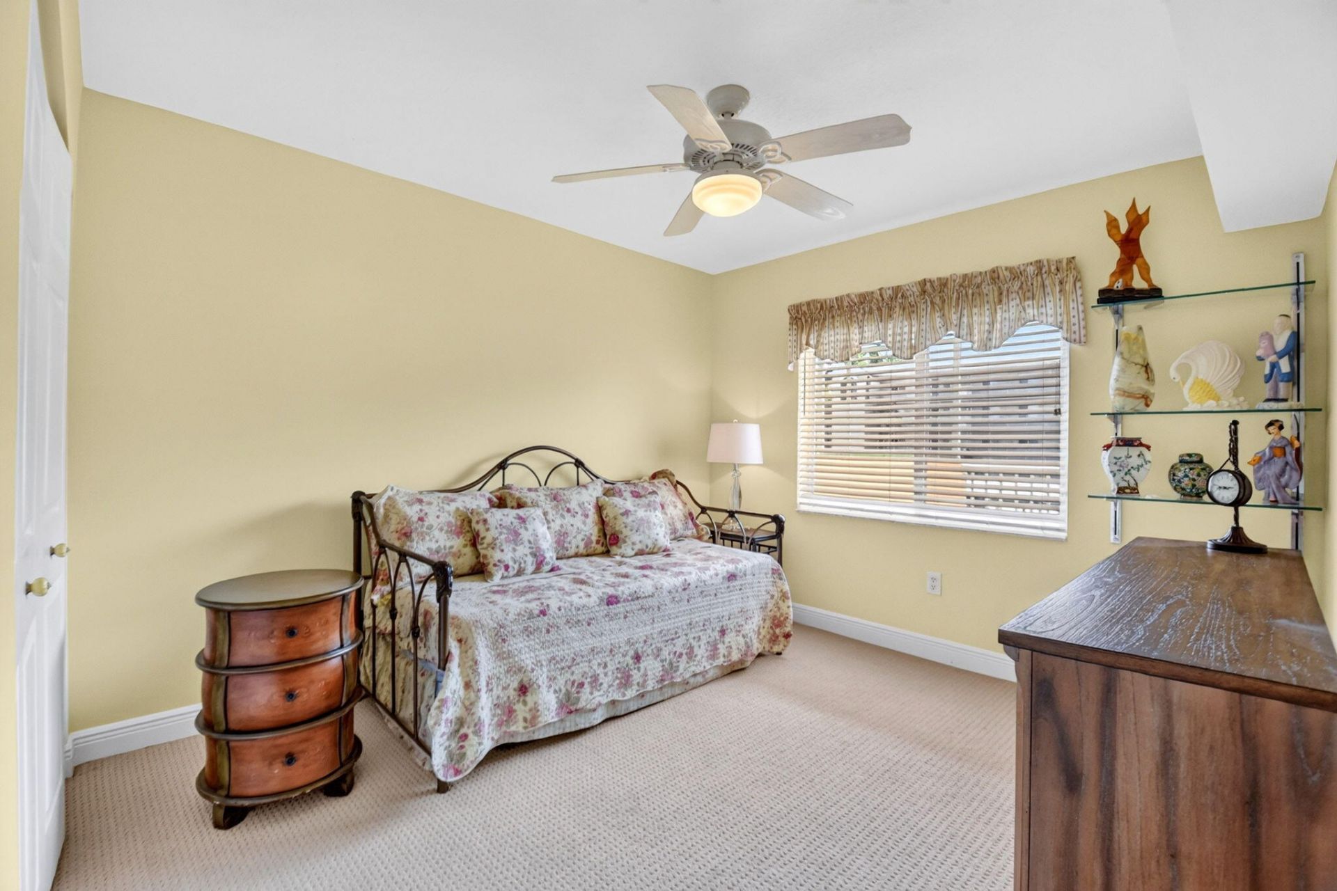 12511 Imperial Isle Drive, Unit 205, Boynton Beach, FL 33437 Photo