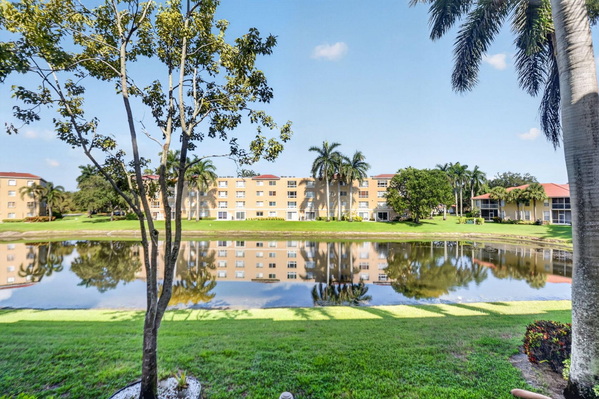 12511 Imperial Isle Drive, Unit 205, Boynton Beach, FL 33437 Photo