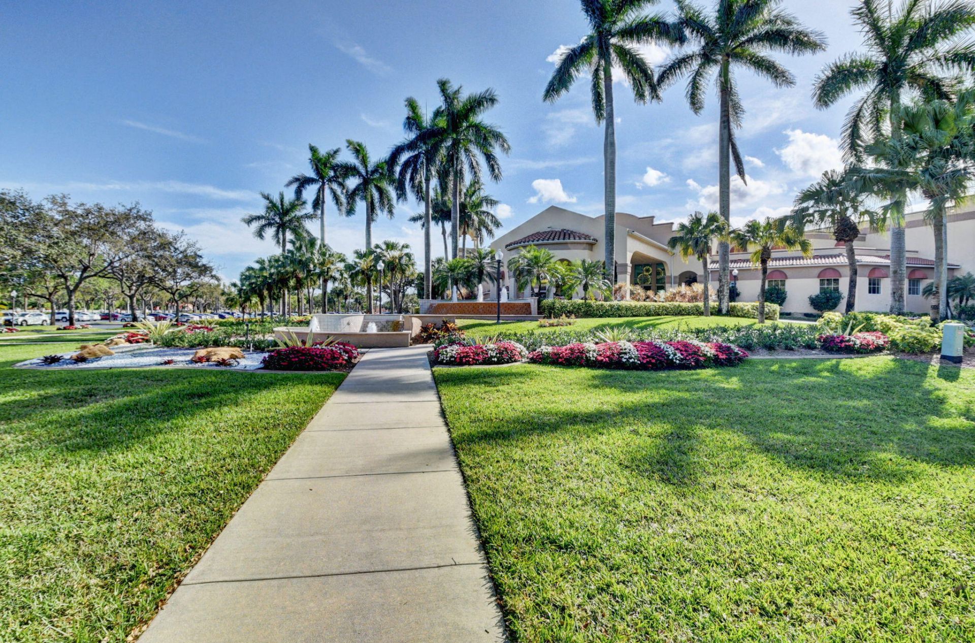 12511 Imperial Isle Drive, Unit 205, Boynton Beach, FL 33437 Photo
