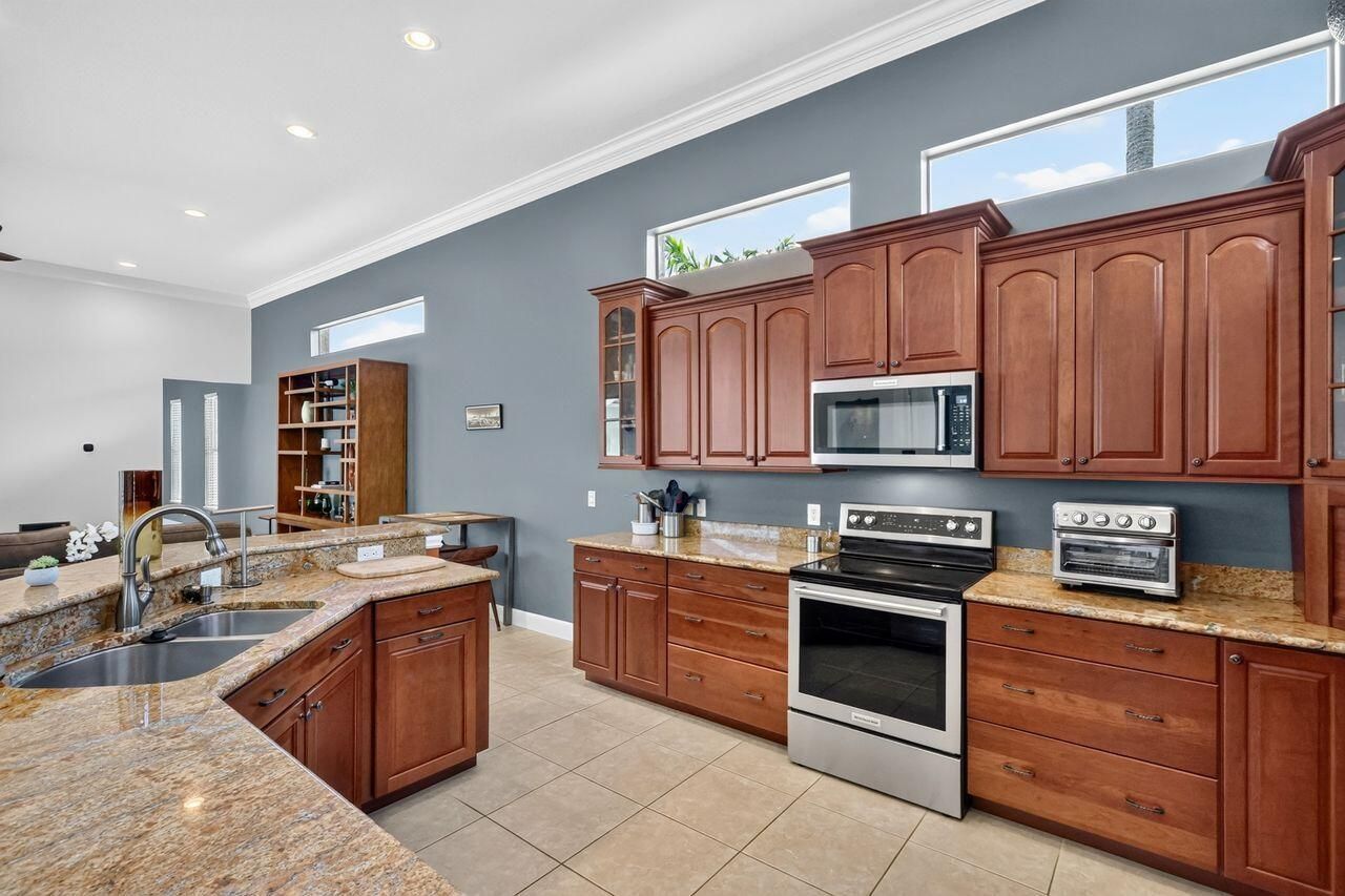 3202 SE Braemar Way, Port Saint Lucie, FL 34952 Photo