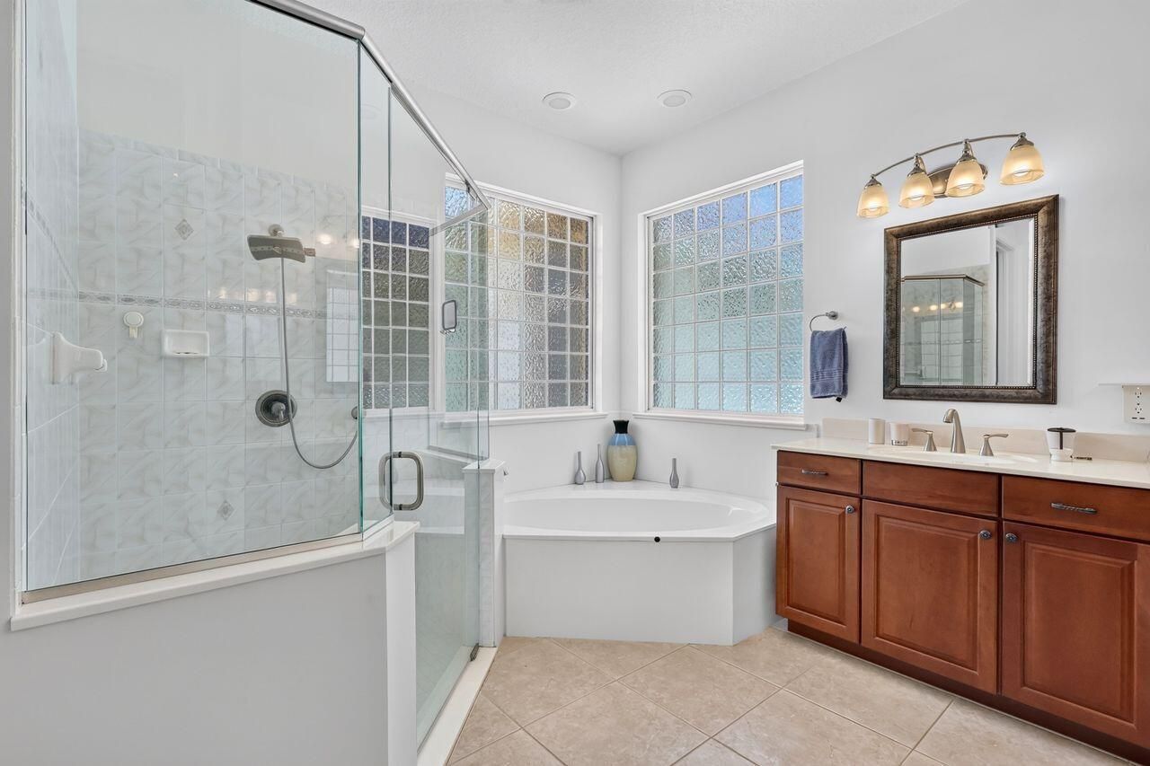 3202 SE Braemar Way, Port Saint Lucie, FL 34952 Photo