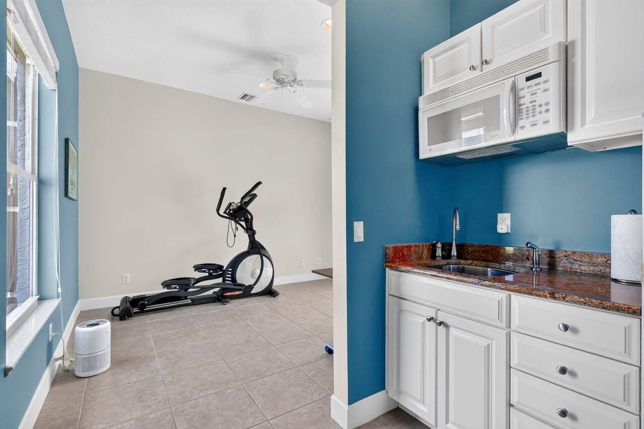 3202 SE Braemar Way, Port Saint Lucie, FL 34952 Photo