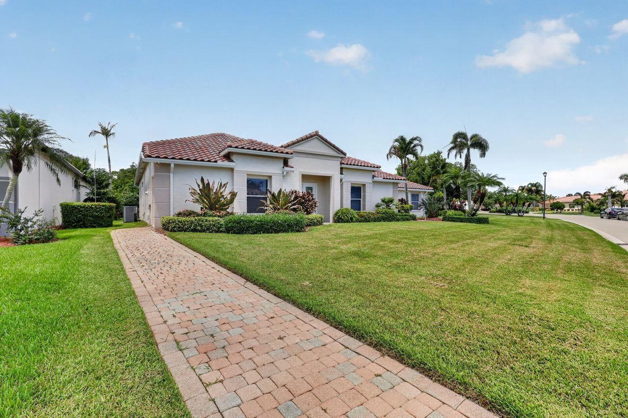 3202 SE Braemar Way, Port Saint Lucie, FL 34952 Photo