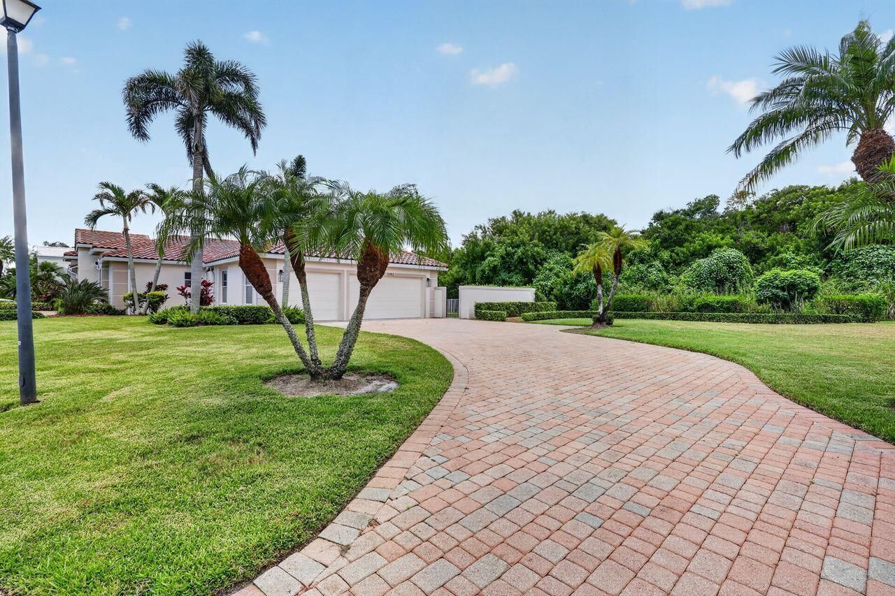 3202 SE Braemar Way, Port Saint Lucie, FL 34952 Photo
