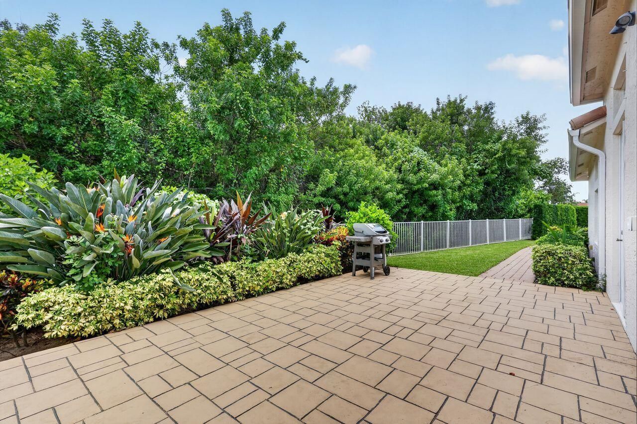3202 SE Braemar Way, Port Saint Lucie, FL 34952 Photo