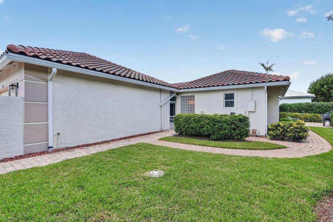 3202 SE Braemar Way, Port Saint Lucie, FL 34952 Photo