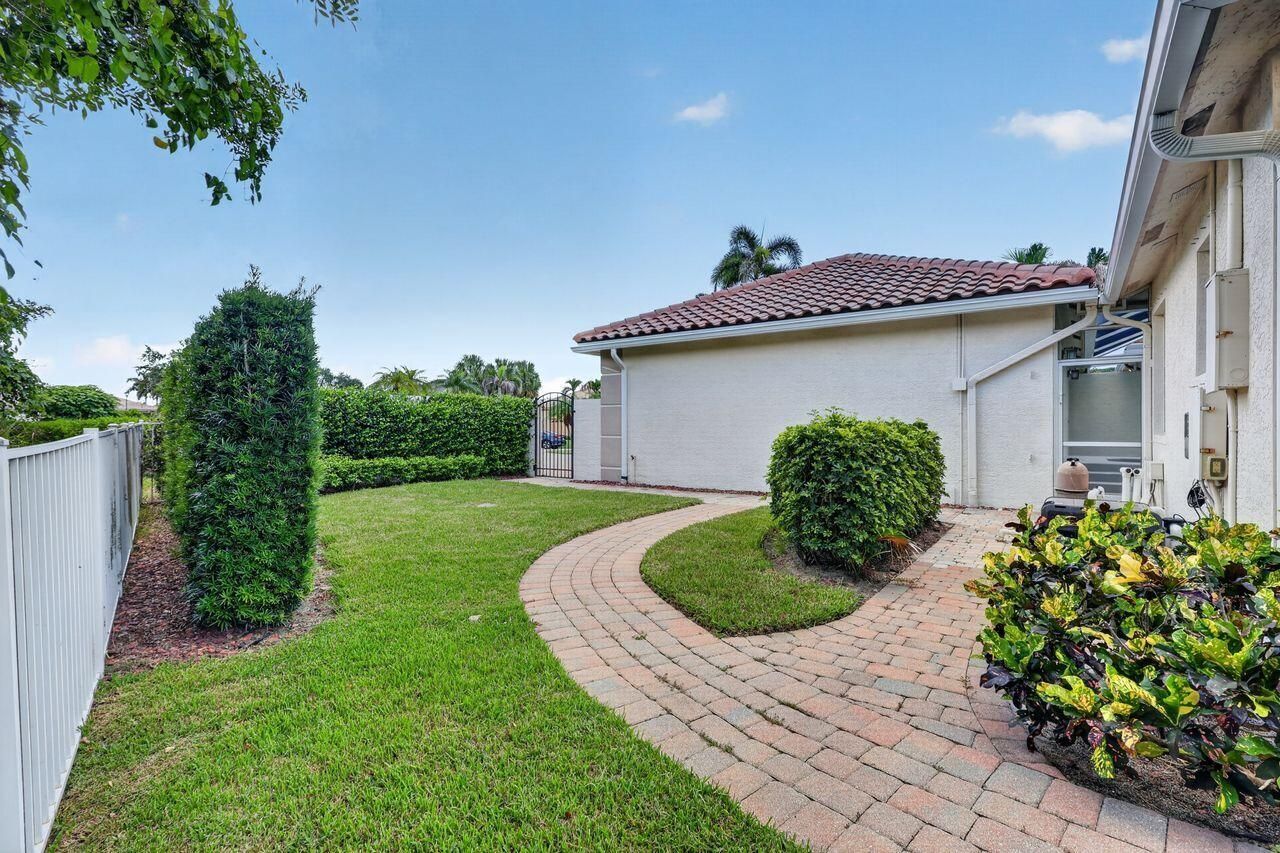 3202 SE Braemar Way, Port Saint Lucie, FL 34952 Photo
