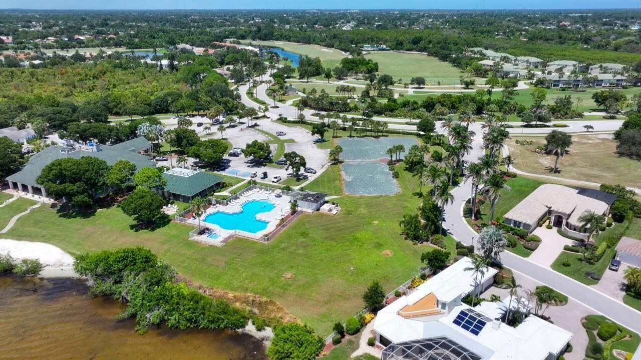 3202 SE Braemar Way, Port Saint Lucie, FL 34952 Photo