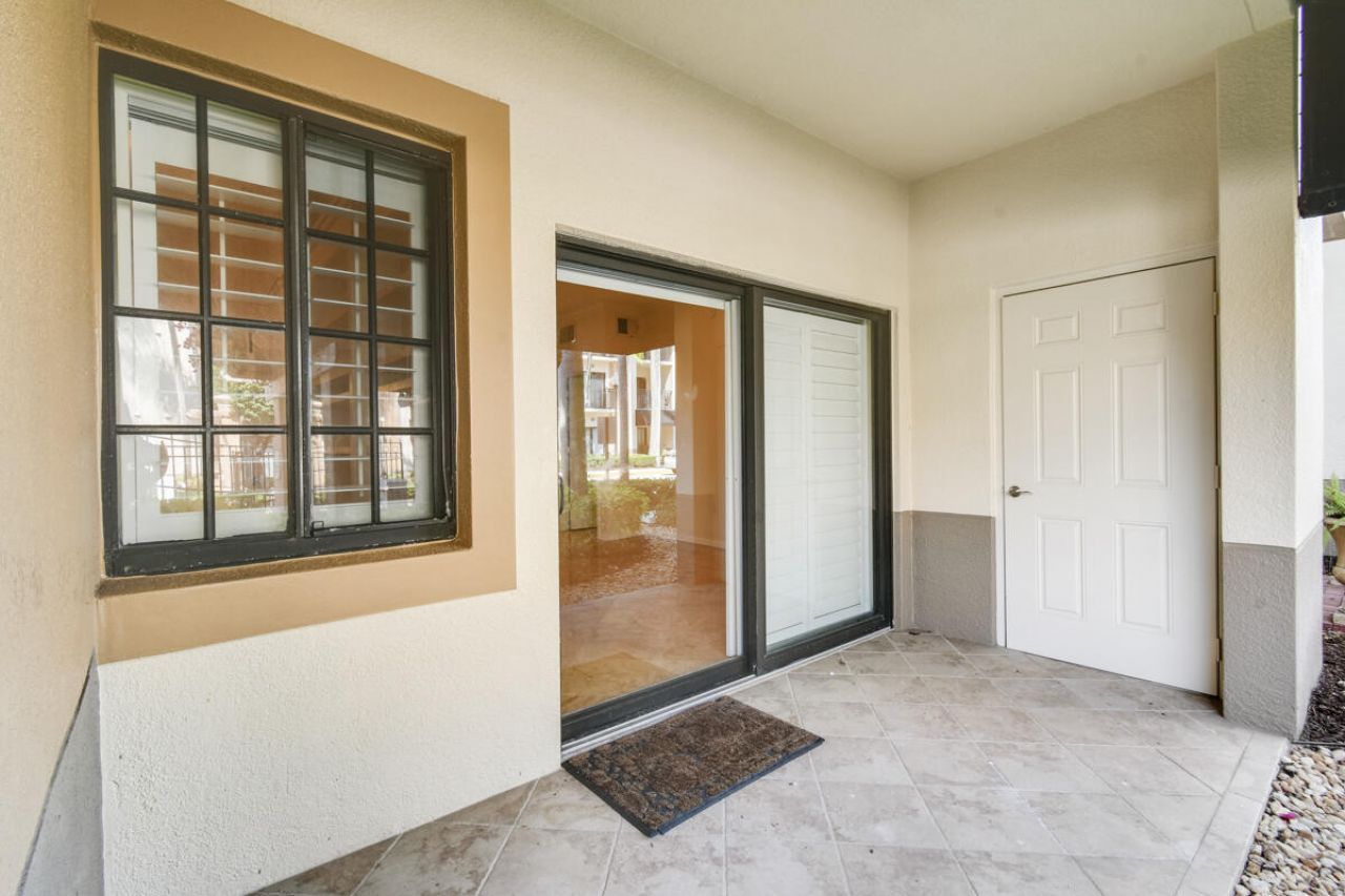 4905 Midtown Lane, Unit 2107, Palm Beach Gardens, FL 33418 Photo