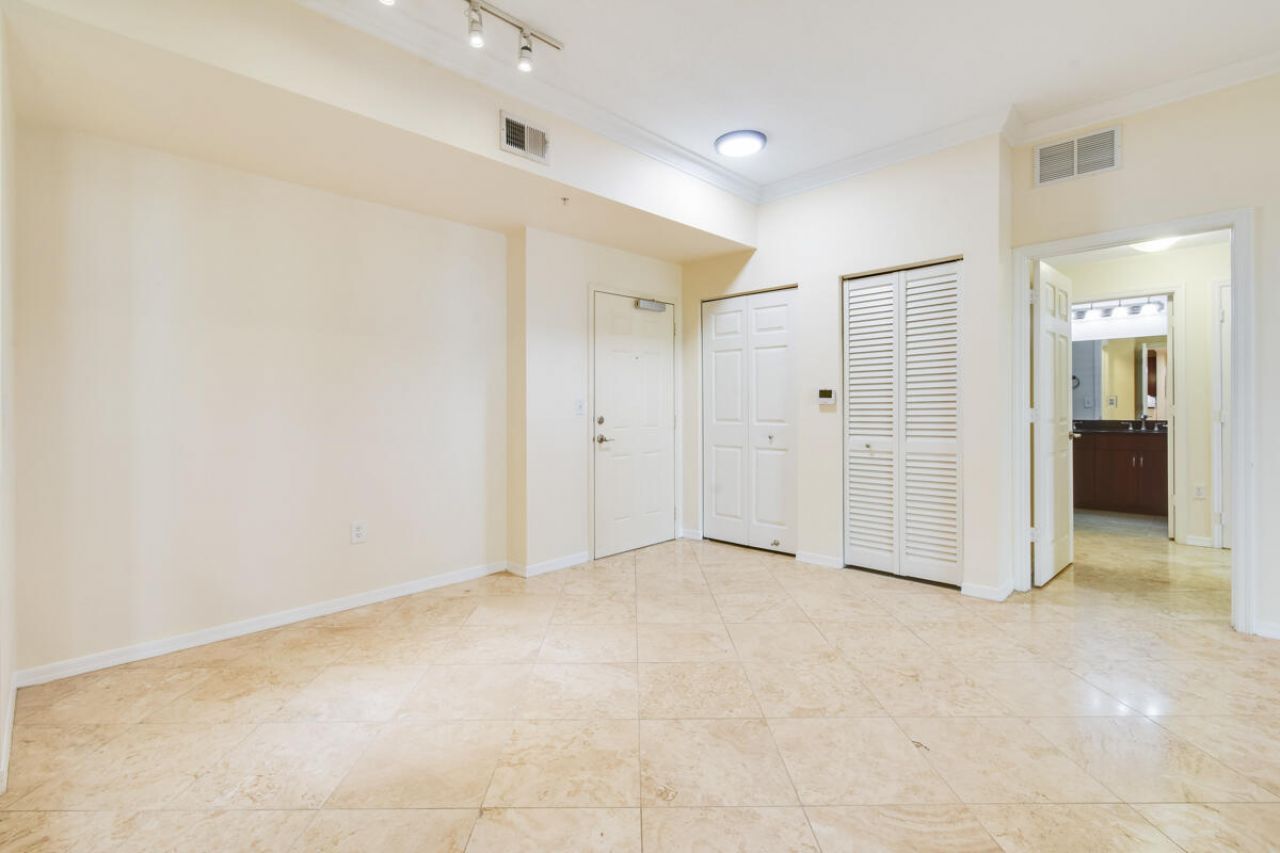 4905 Midtown Lane, Unit 2107, Palm Beach Gardens, FL 33418 Photo