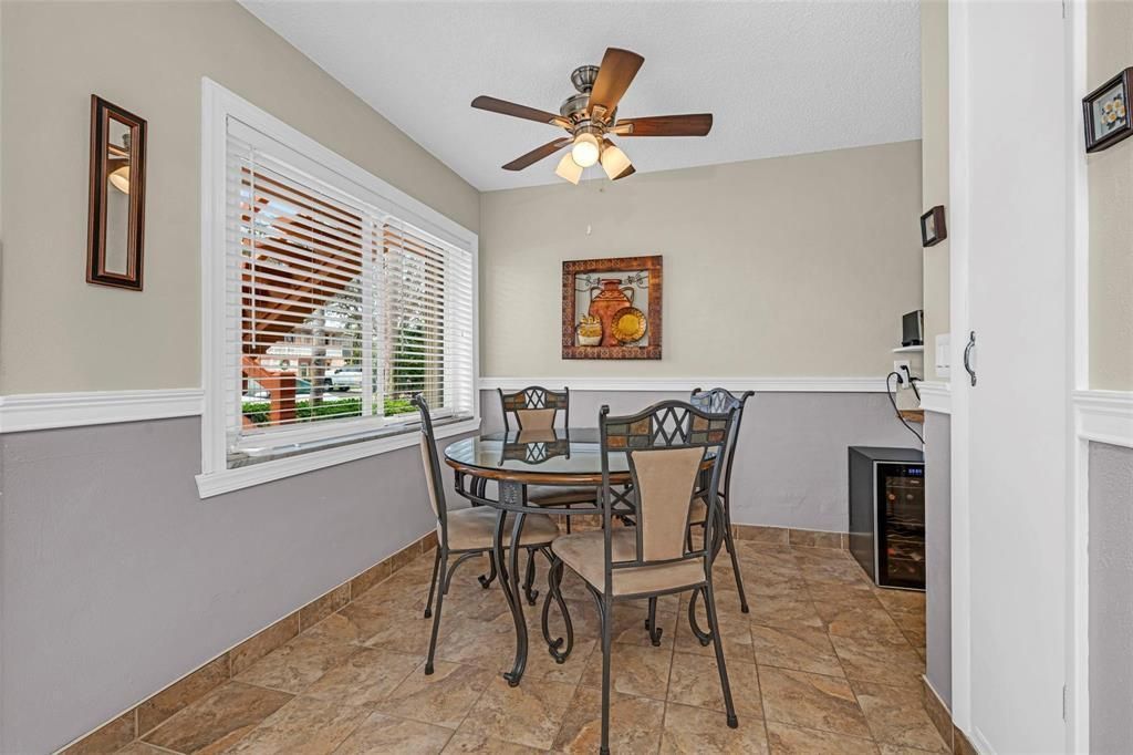 1000 SW 11th Avenue, Unit 2E, Hallandale Beach, FL 33009 Photo