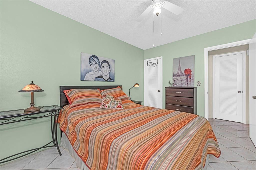 1000 SW 11th Avenue, Unit 2E, Hallandale Beach, FL 33009 Photo