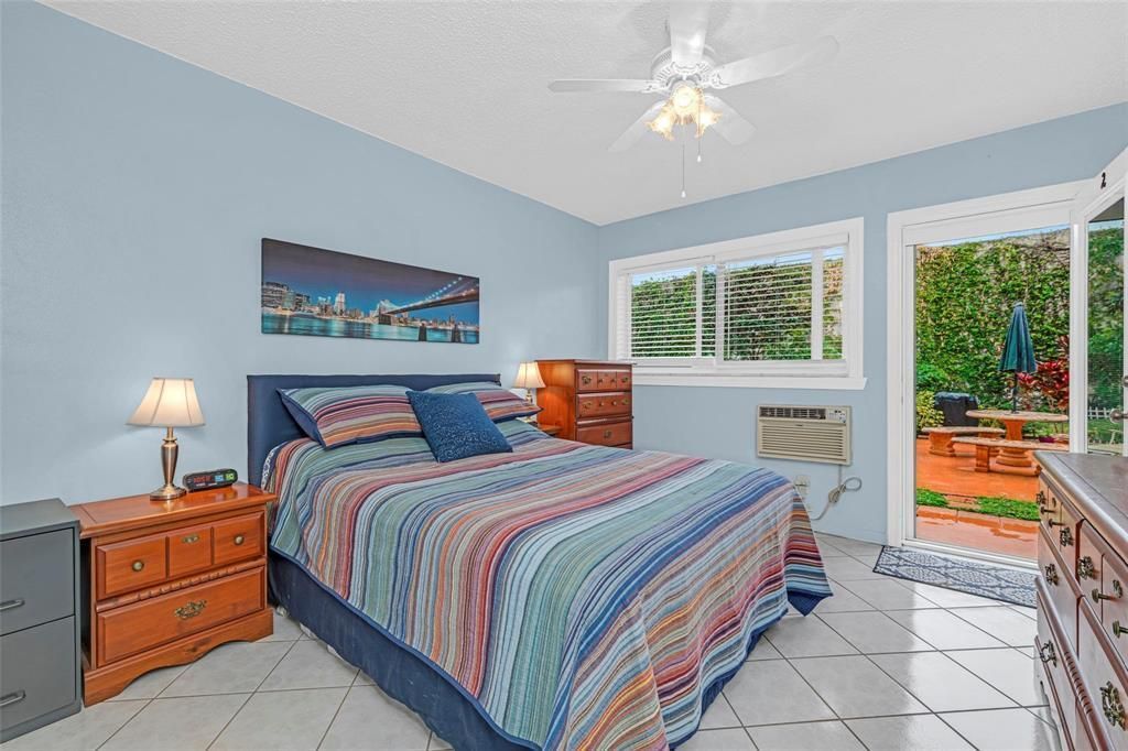 1000 SW 11th Avenue, Unit 2E, Hallandale Beach, FL 33009 Photo