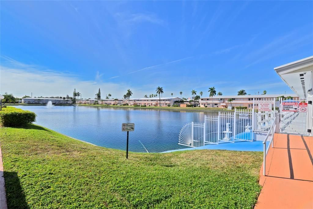 1000 SW 11th Avenue, Unit 2E, Hallandale Beach, FL 33009 Photo