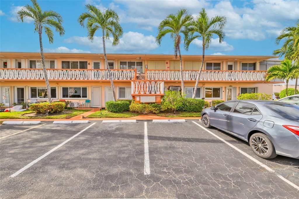 1000 SW 11th Avenue, Unit 2E, Hallandale Beach, FL 33009 Photo