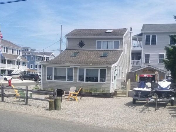 2100 S Bayview Avenue, Seaside Park, NJ 08752