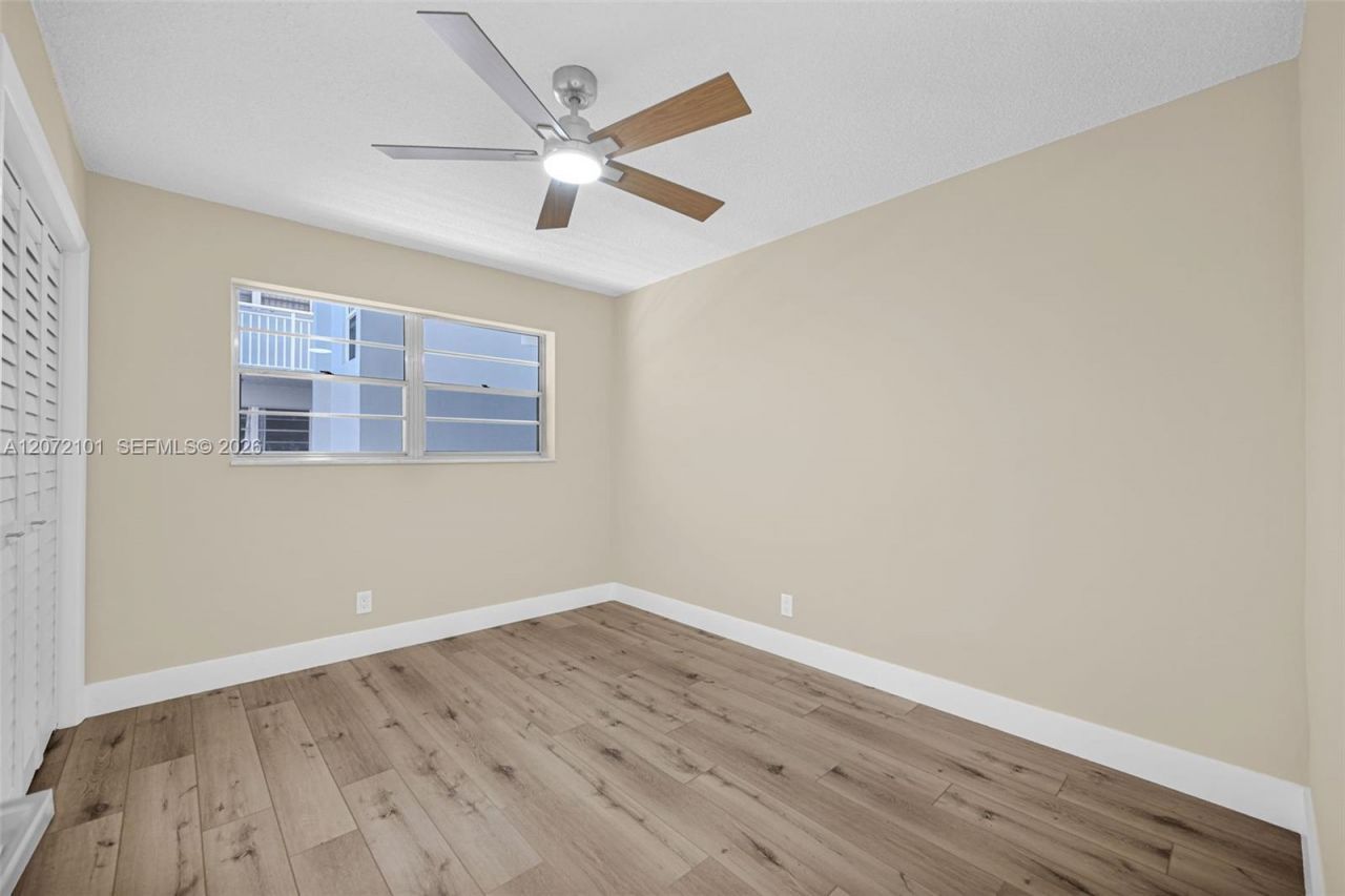 215 SE 3rd Ave , Unit 206B, Hallandale Beach, FL 33009 Photo