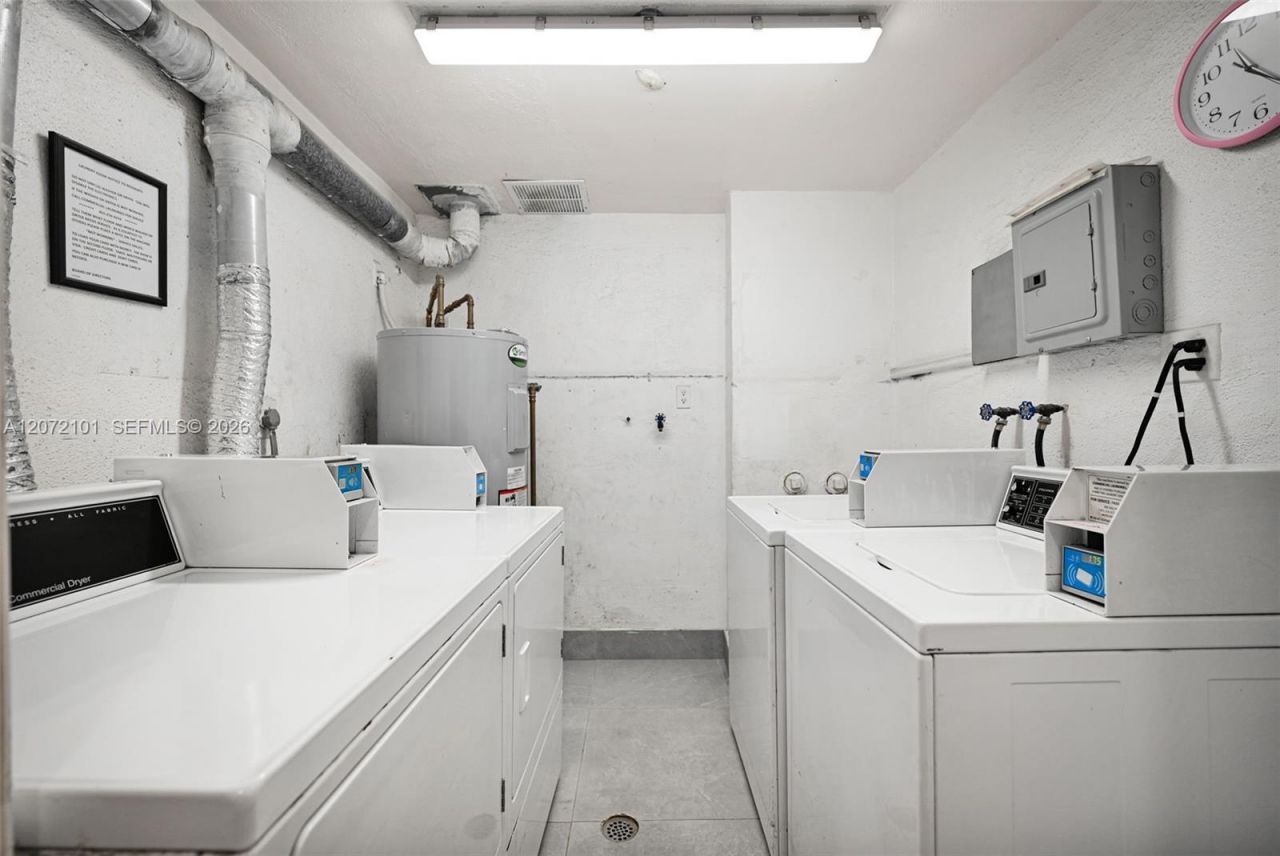 215 SE 3rd Ave , Unit 206B, Hallandale Beach, FL 33009 Photo