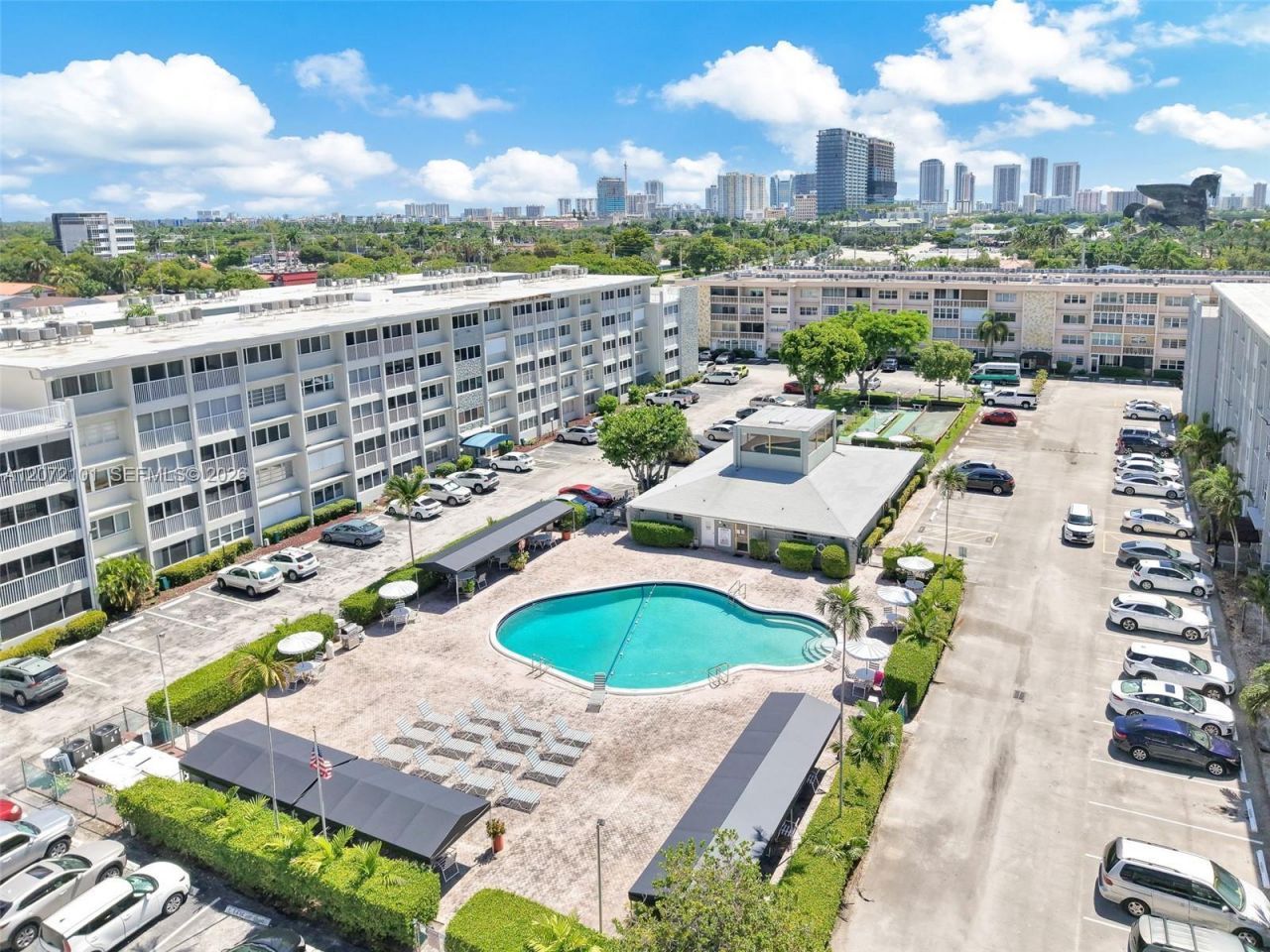 215 SE 3rd Ave , Unit 206B, Hallandale Beach, FL 33009 Photo