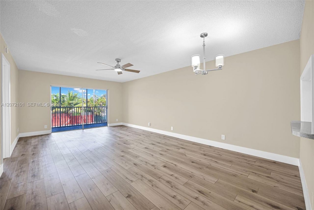 215 SE 3rd Ave , Unit 206B, Hallandale Beach, FL 33009 Photo