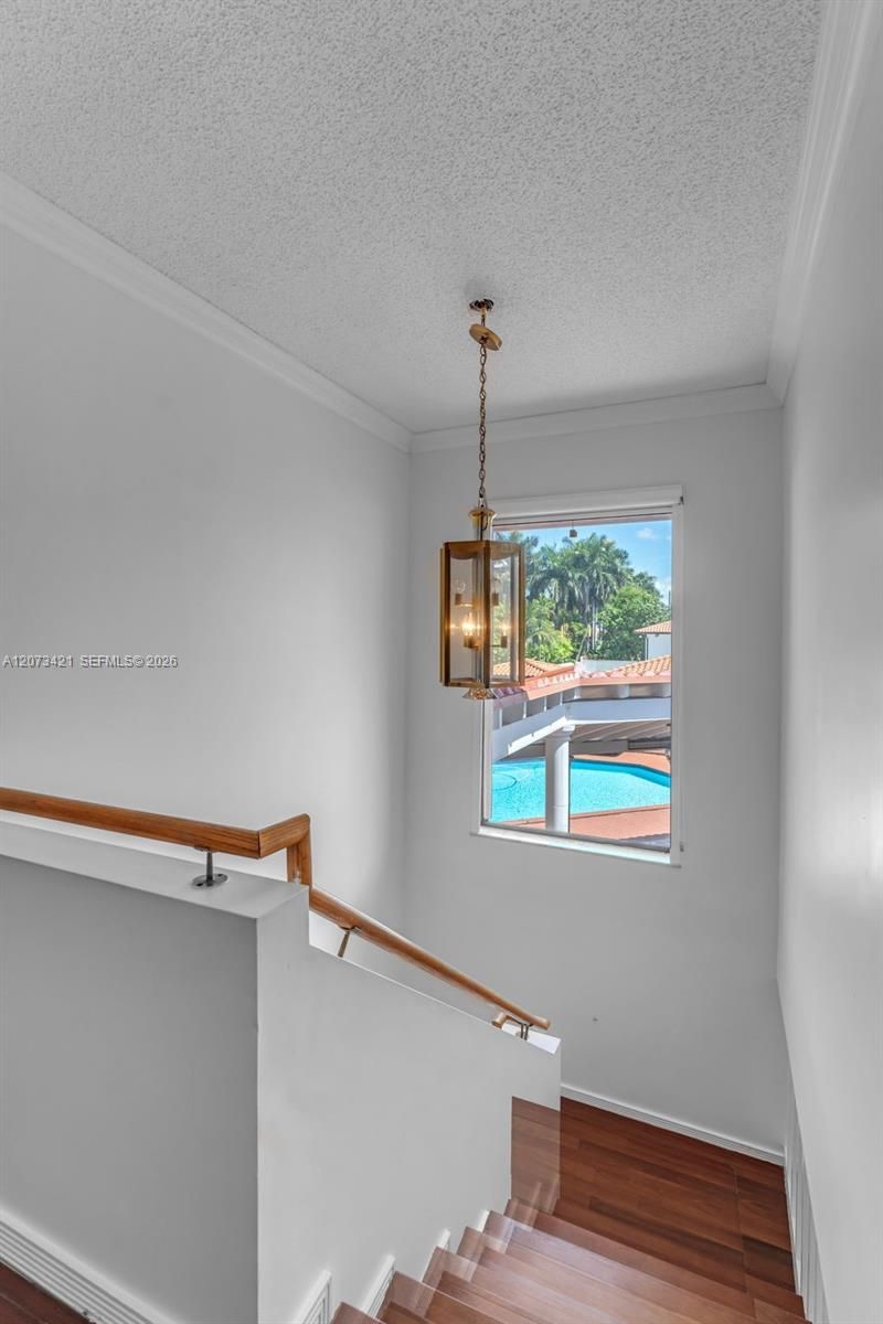 8390 SW 2nd St , Miami, FL 33144 Photo