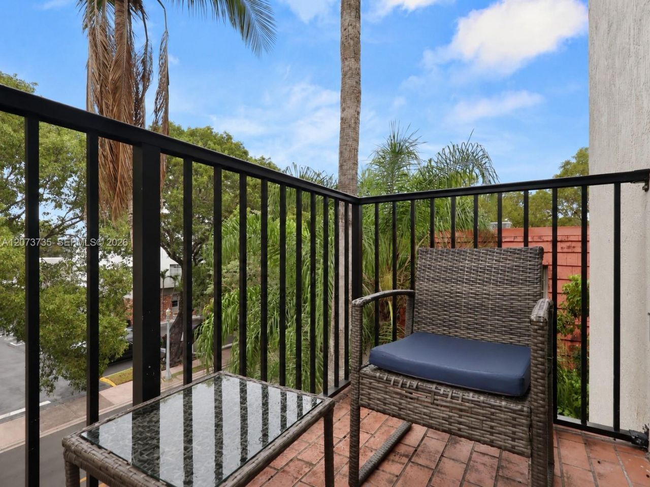 323 Navarre Ave, Unit 301, Coral Gables, FL 33134 Photo