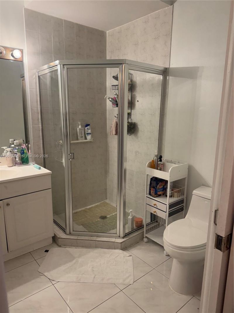 323 Navarre Ave , Unit 301, Coral Gables, FL 33134 Photo
