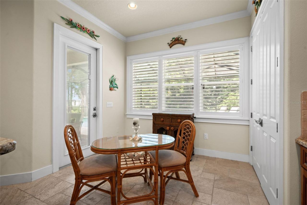 2622 Grand Lakeside Drive, Palm Harbor, FL 34684 Photo