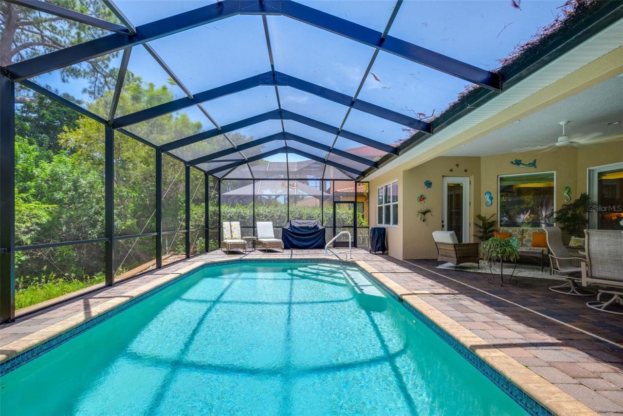 2622 Grand Lakeside Drive, Palm Harbor, FL 34684 Photo