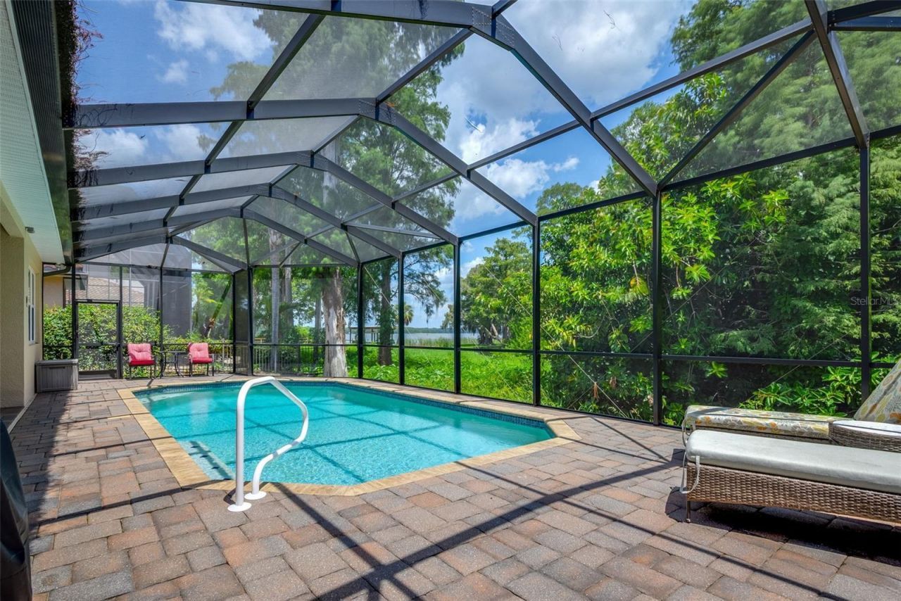 2622 Grand Lakeside Drive, Palm Harbor, FL 34684 Photo