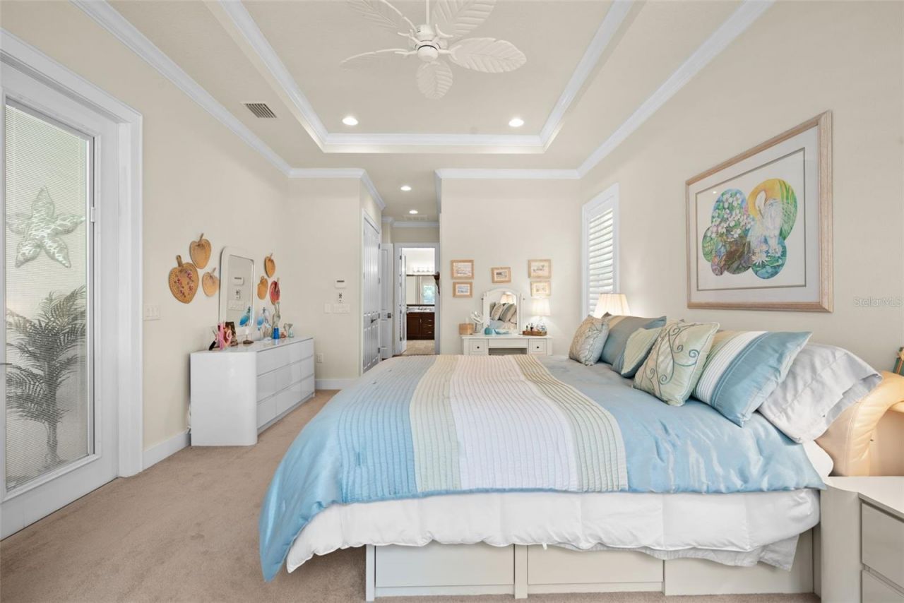 2622 Grand Lakeside Drive, Palm Harbor, FL 34684 Photo
