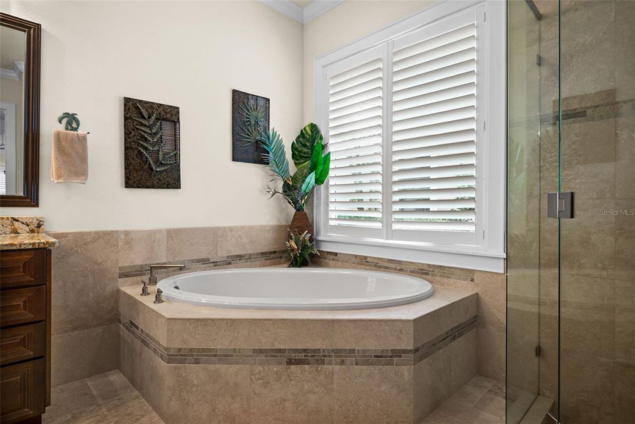 2622 Grand Lakeside Drive, Palm Harbor, FL 34684 Photo