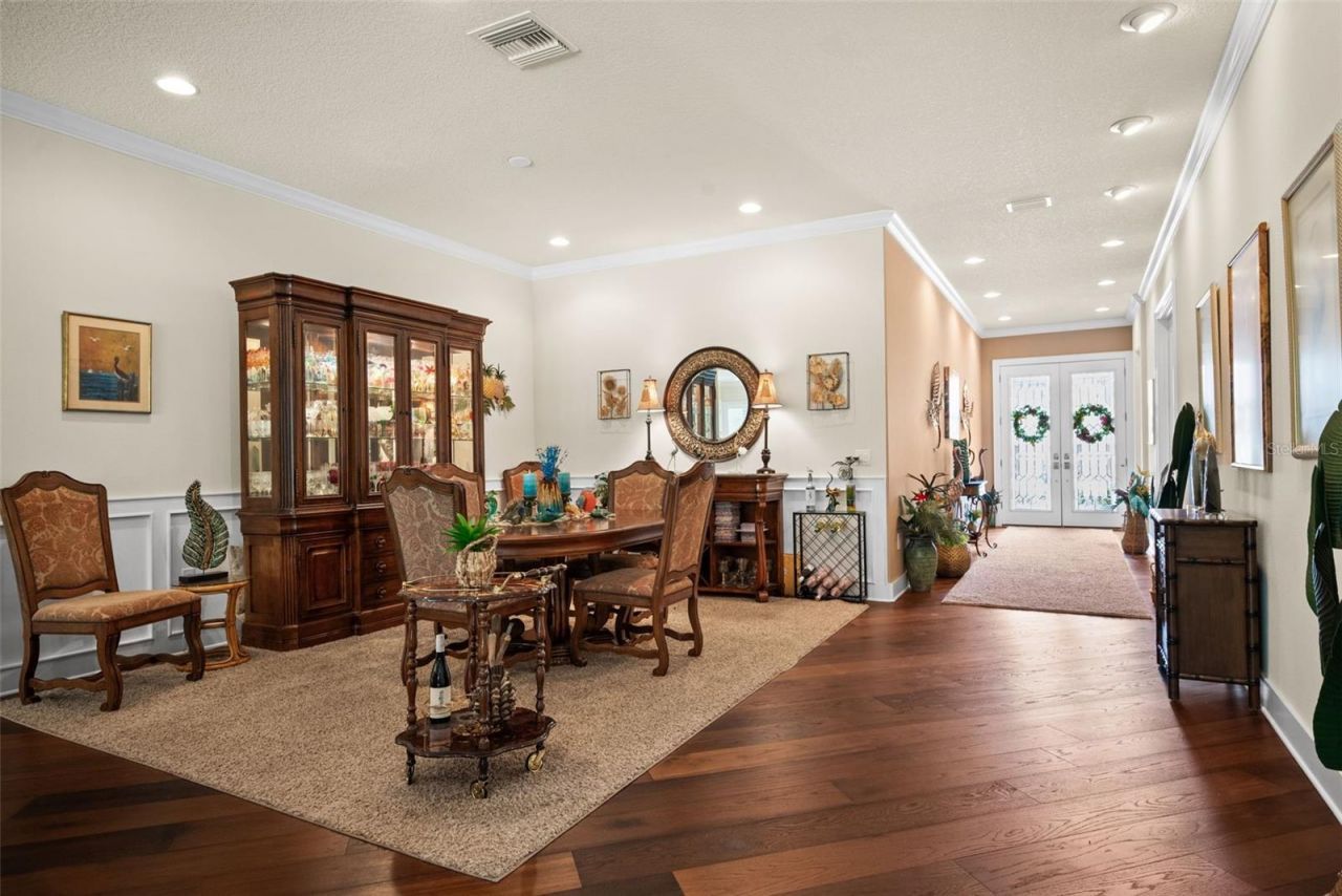 2622 Grand Lakeside Drive, Palm Harbor, FL 34684 Photo