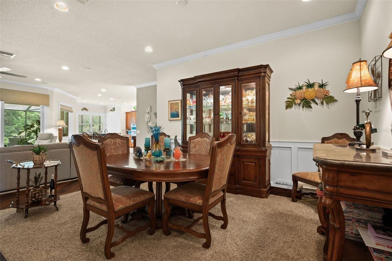 2622 Grand Lakeside Drive, Palm Harbor, FL 34684 Photo