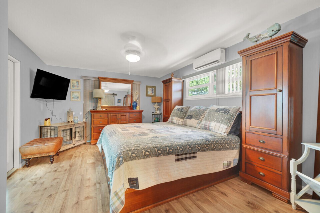 10015 Daisy Avenue, Palm Beach Gardens, FL 33410 Photo
