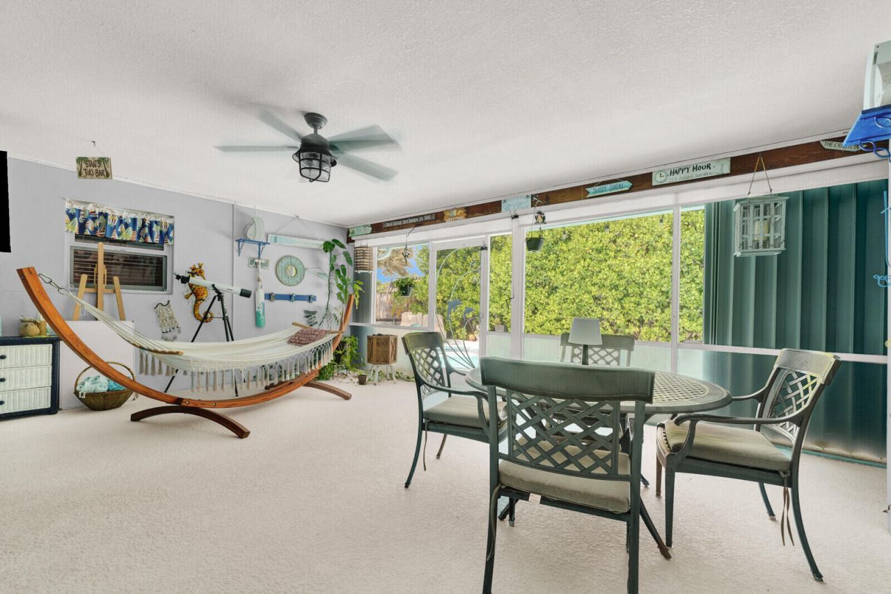 10015 Daisy Avenue, Palm Beach Gardens, FL 33410 Photo