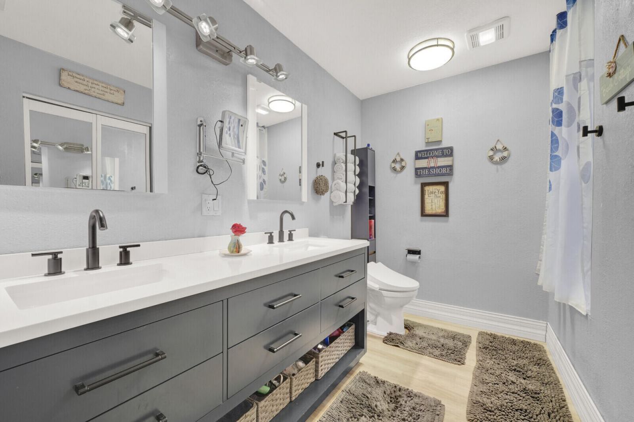 10015 Daisy Avenue, Palm Beach Gardens, FL 33410 Photo