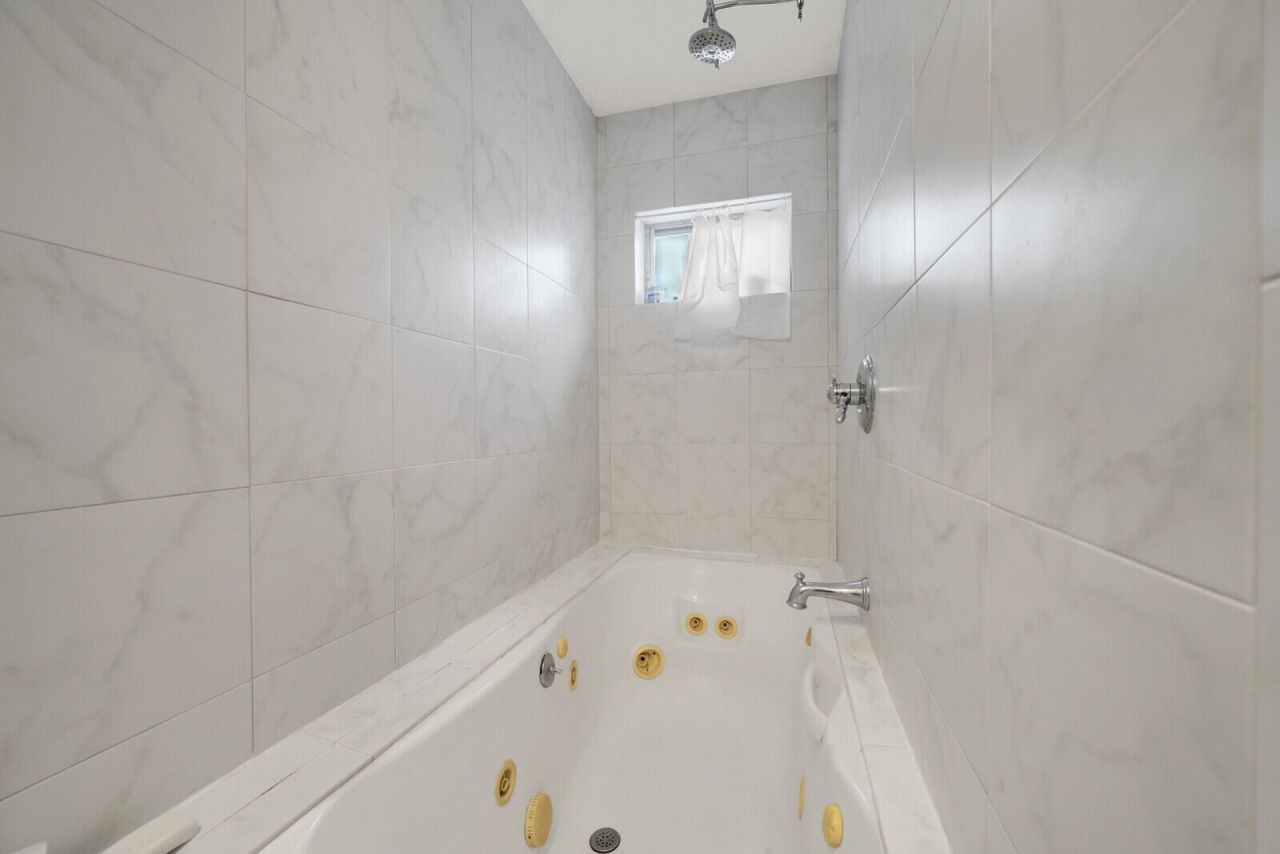 10015 Daisy Avenue, Palm Beach Gardens, FL 33410 Photo