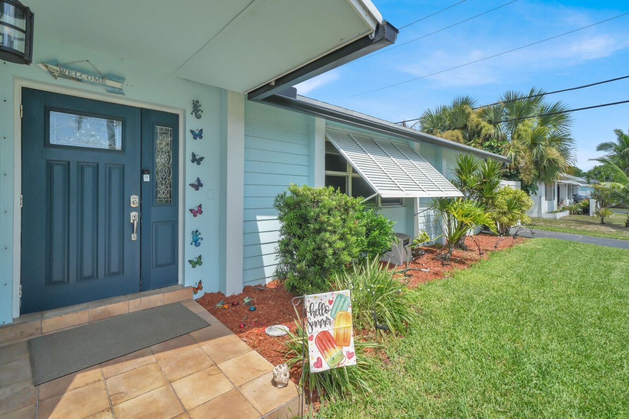 10015 Daisy Avenue, Palm Beach Gardens, FL 33410 Photo
