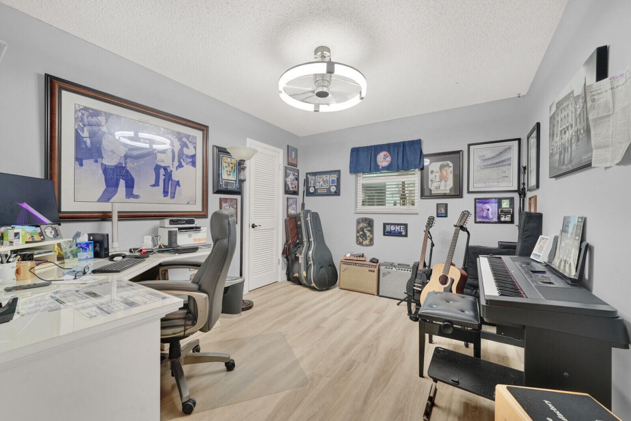 10015 Daisy Avenue, Palm Beach Gardens, FL 33410 Photo
