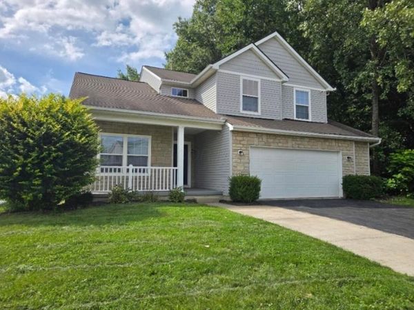 647 Keltonhurst Drive, Pataskala, OH 43062