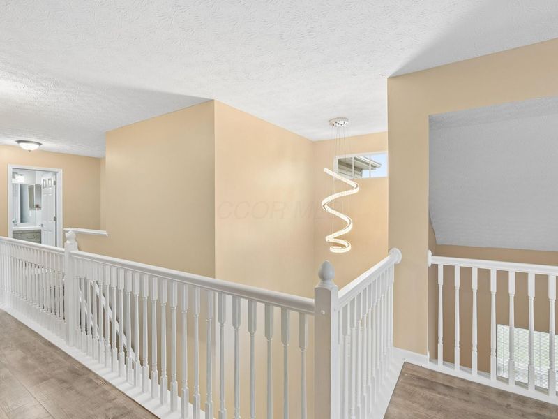 647 Keltonhurst Drive, Pataskala, OH 43062 Photo 21