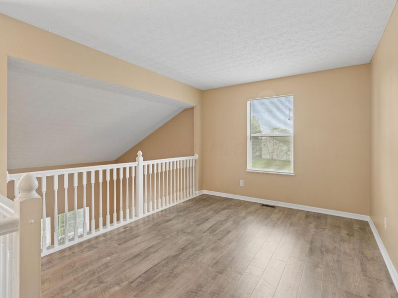 647 Keltonhurst Drive, Pataskala, OH 43062 Photo 23
